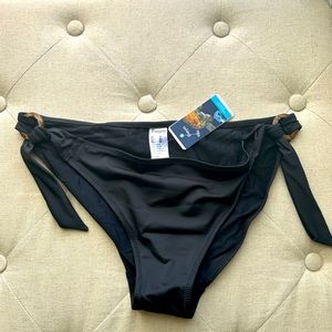 NWT M Black Bikini Bottom Bare Necessities Freya